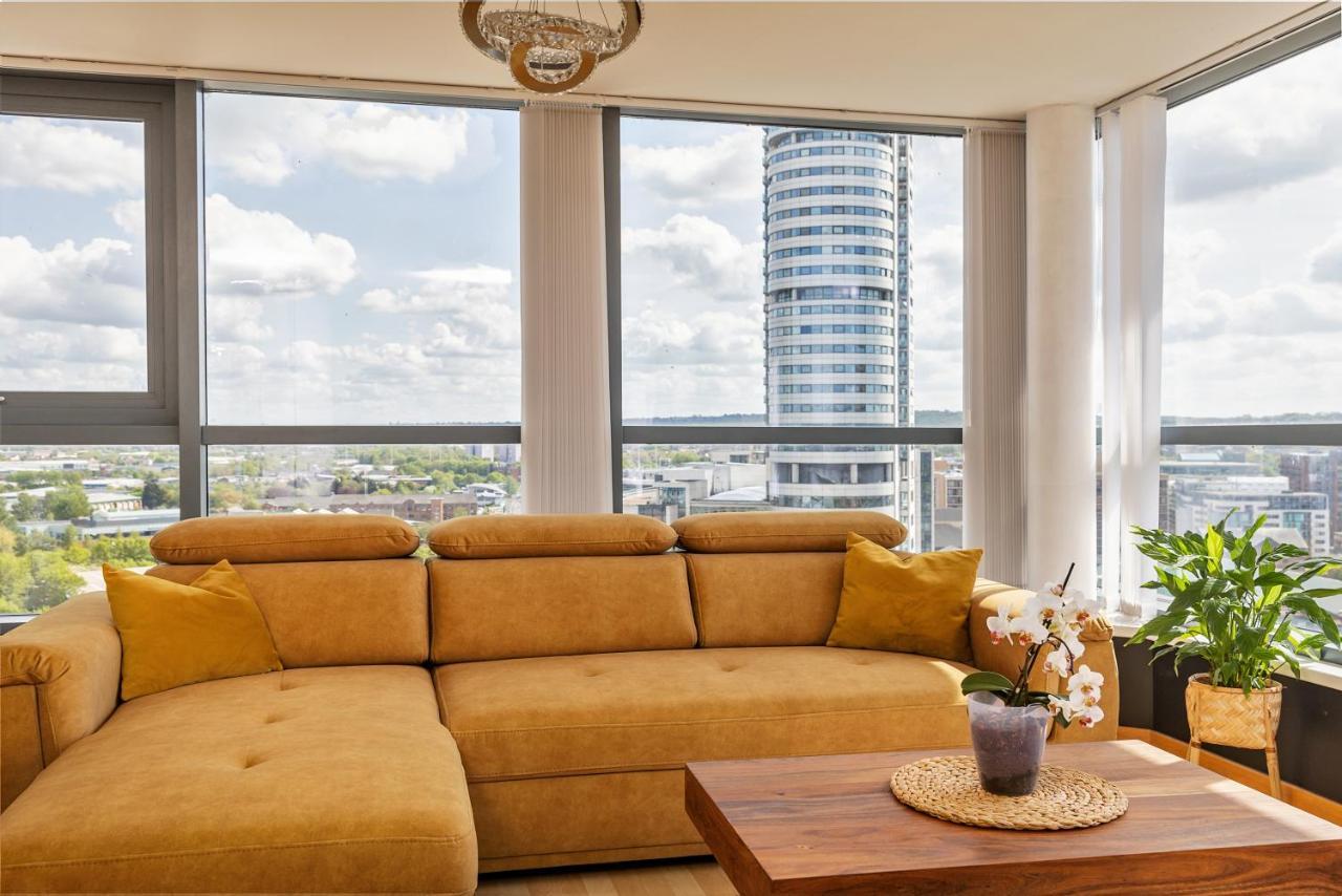 Апартаменты Leeds Most Stunning Penthouse! - Sleeps 8 Экстерьер фото