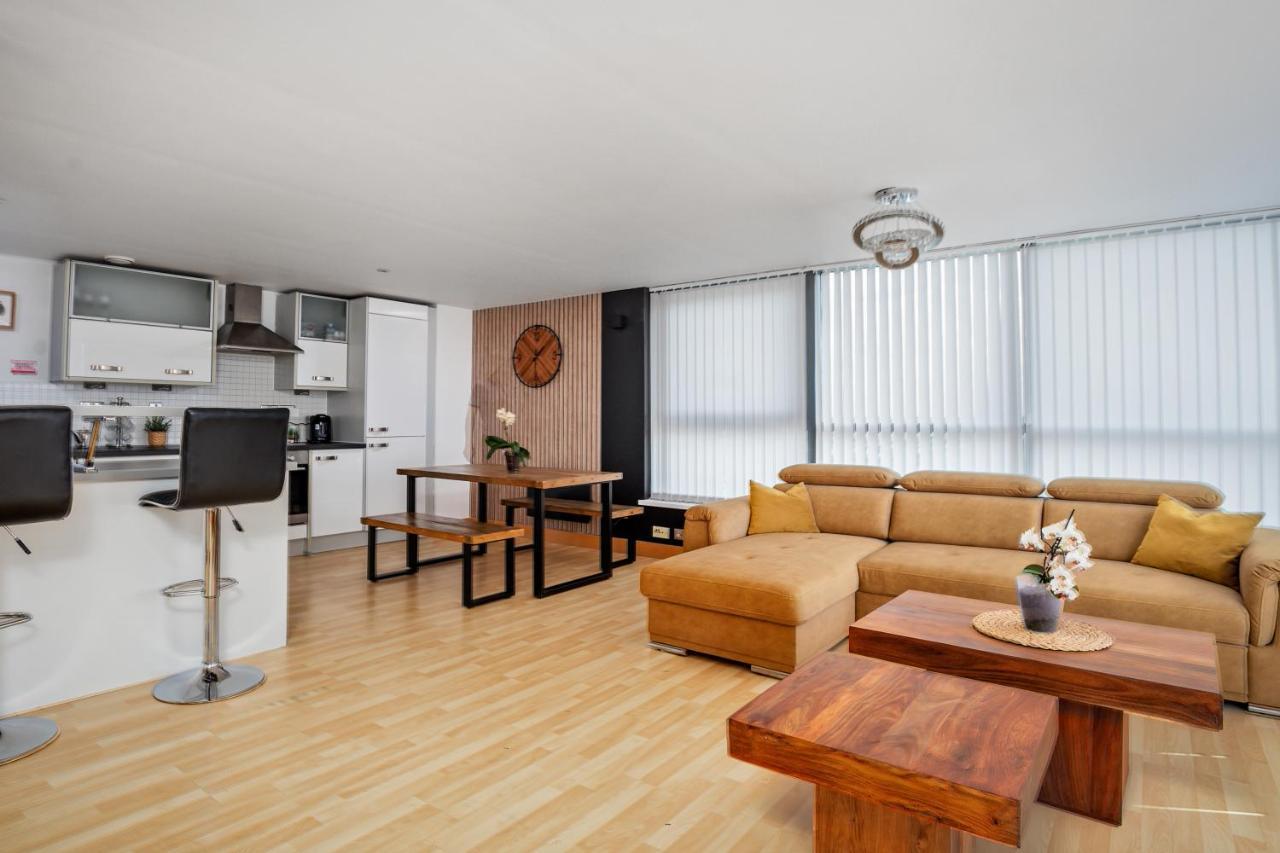 Апартаменты Leeds Most Stunning Penthouse! - Sleeps 8 Экстерьер фото
